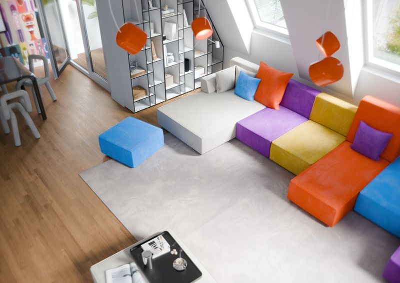 Neubau-Nest mitten im Kiez: Sonnige Dachgeschoss-Wohnung mit Balkon & Tageslichtbad